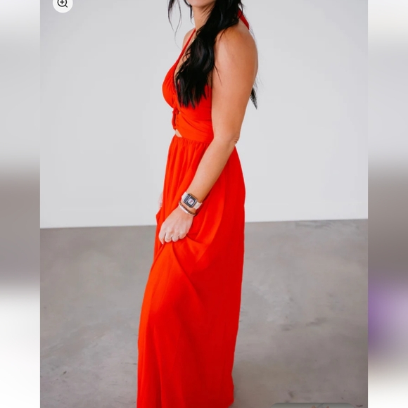 NWT Ophelia Maxi Halter Dress Red small $65 tie cutout, EB LUXE Los Angeles - Picture 4 of 9
